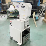 ホーライ社製　中古プラスチック粉砕機　【P-1314】　【1馬力0.75kW】のサムネイル