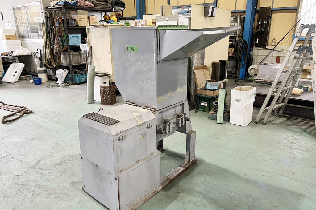 森田精機社製　中古プラスチック粉砕機　【JC-10D】　【10馬力7.5kW】