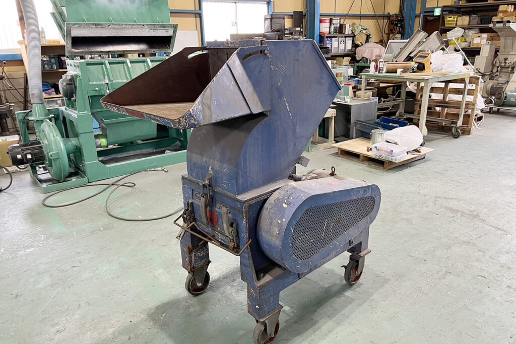 ダイコー精機社製　中古プラスチック粉砕機　【DAS-36】　【7.5馬力5.5kW】