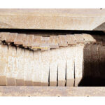 タナカ社製　中古プラスチック粉砕機　【MF55-1050】　【100馬力75kW】　刃部画像のサムネイル