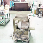 ホーライ社製　中古プラスチック粉砕機　【V-360（VC-360）】　【5馬力3.7kW】のサムネイル