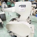 ホーライ社製　中古プラスチック粉砕機　【V-360（VC-360）】　【5馬力3.7kW】　刃部画像　側面画像のサムネイル