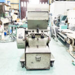 ホーライ社製　中古プラスチック粉砕機　【V-360（VC-360）】　【5馬力3.7kW】　背面画像のサムネイル