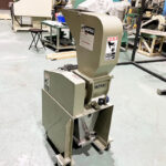 ホーライ社製　中古プラスチック粉砕機　【P-1314】　【1馬力0.75kW】　側面画像のサムネイル