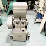 ホーライ社製　中古プラスチック粉砕機　【V-360（VC-360）】　【5馬力3.7kW】　背面画像3のサムネイル