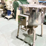 日水化工社製　中古タンブラー・混合機（ミキサー）　【EK-02】　【5馬力3.7kW】　【容量150kg】　側面画像2のサムネイル