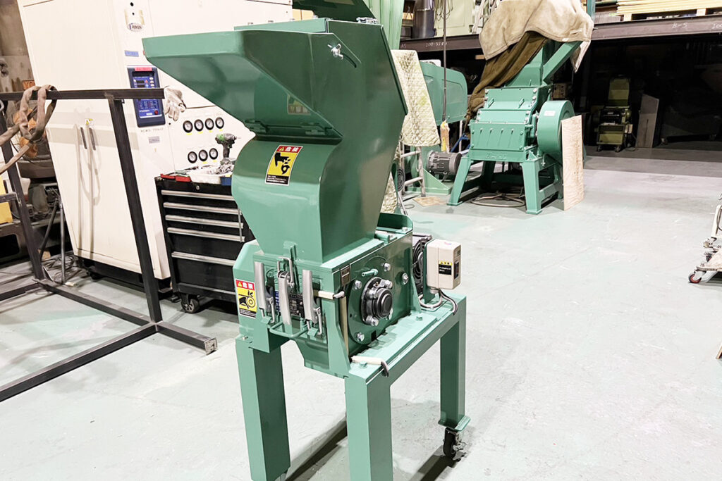 ダイコー精機社製　中古プラスチック粉砕機　【DAS-20】　【3馬力2.2kW】