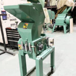 ダイコー精機社製　中古プラスチック粉砕機　【DAS-20】　【3馬力2.2kW】のサムネイル