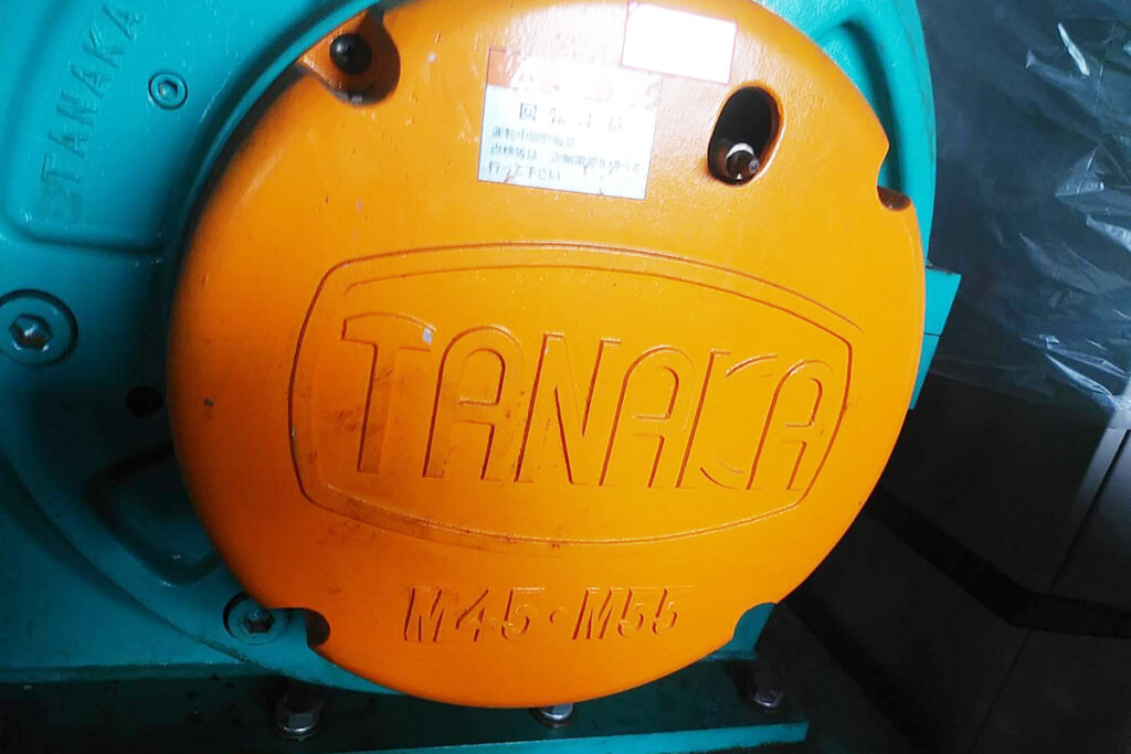 タナカ社製　中古プラスチック粉砕機　【M-45-560】　【50馬力37kW】　ベアリング部画像