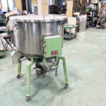 日水化工社製　中古タンブラー・混合機（ミキサー）　【TM-100】　【容量100kg】のサムネイル