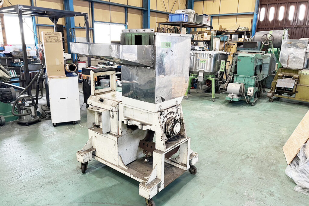 森田精機社製　中古プラスチック粉砕機　【JC-10D】　【10馬力7.5kW】