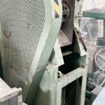 ホーライ社製　中古角ペレタイザー　粉砕機　【SGE-220】【7.5馬力5.5kW】　側面画像のサムネイル