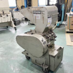ホーライ社製　中古プラスチック粉砕機　【V-360（VC-360）】　【5馬力3.7kW】のサムネイル