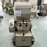 ホーライ社製　中古プラスチック粉砕機　【V-360（VC-360）】　【5馬力3.7kW】　背面画像のサムネイル