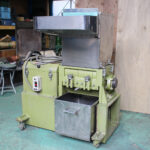 森田精機社製　中古プラスチック粉砕機　【J-05】　【5馬力3.7kW】　側面画像2のサムネイル