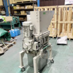 シュトルツ社製　中古低速粉砕機（スカッター）　【SX-340】　【2馬力1.5kW】のサムネイル