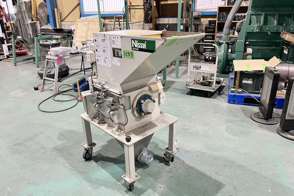 シュトルツ社製　中古低速粉砕機（スカッター）　【SA-24】　【2馬力1.5kW】