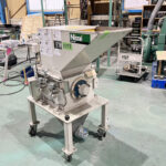 シュトルツ社製　中古低速粉砕機（スカッター）　【SA-24】　【2馬力1.5kW】のサムネイル