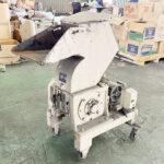 ダイコー精機社製　中古プラスチック粉砕機　【DAS-20】　【3馬力2.2kW】　側面画像のサムネイル