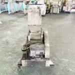 ダイコー精機社製　中古プラスチック粉砕機　【DAS-20】　【3馬力2.2kW】　背面画像のサムネイル