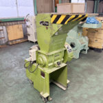 ホーライ社製　中古プラスチック粉砕機　【P-1328】　【2馬力1.5kW】のサムネイル