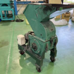 ダイコー精機社製　中古プラスチック粉砕機　【DAS-28】　【5馬力3.7kW】　側面画像のサムネイル