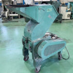 ダイコー精機社製　中古プラスチック粉砕機　【DAS-28】　【5馬力3.7kW】　側面画像2のサムネイル