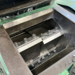 ダイコー精機社製　中古プラスチック粉砕機　【DAS-28】　【5馬力3.7kW】　刃部画像のサムネイル