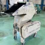ダイコー精機社製　中古プラスチック粉砕機　【DAS-28】　【5馬力3.7kW】　側面画像2のサムネイル