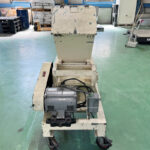 ダイコー精機社製　中古プラスチック粉砕機　【DAS-36】　【7.5馬力5.5kW】　背面画像のサムネイル