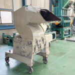 ダイコー精機社製　中古プラスチック粉砕機　【DAS-54】　【20馬力15kW】　側面画像のサムネイル