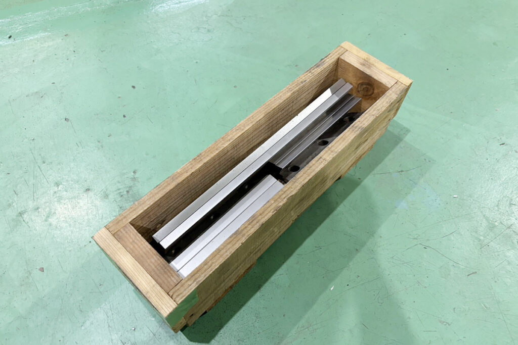 ホーライ社製　中古プラスチック粉砕機　【V-420（VC-420）】　【15馬力11kW】　刃部画像2